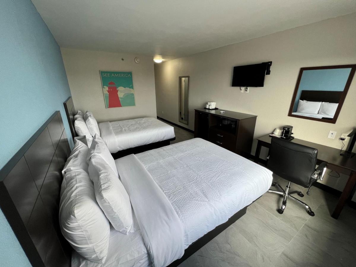 Travelodge By Wyndham Queens Ню Йорк Екстериор снимка