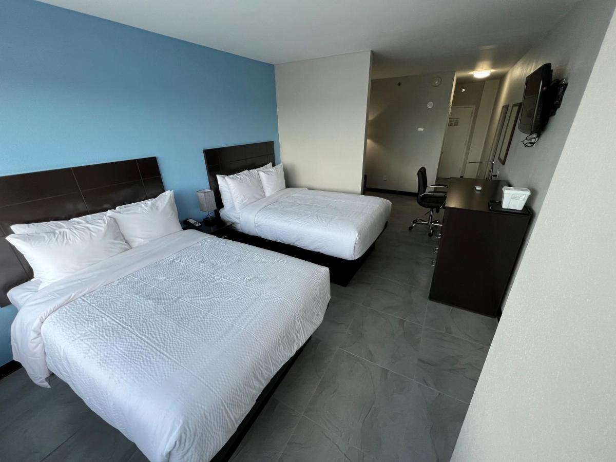 Travelodge By Wyndham Queens Ню Йорк Екстериор снимка