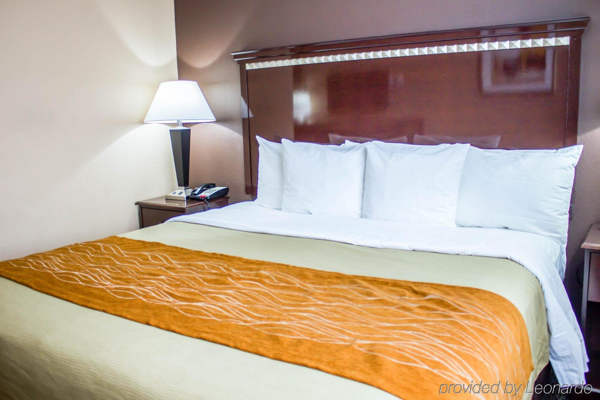 Travelodge By Wyndham Queens Ню Йорк Екстериор снимка